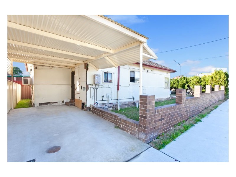 226 Woodville Road, Merrylands NSW 2160