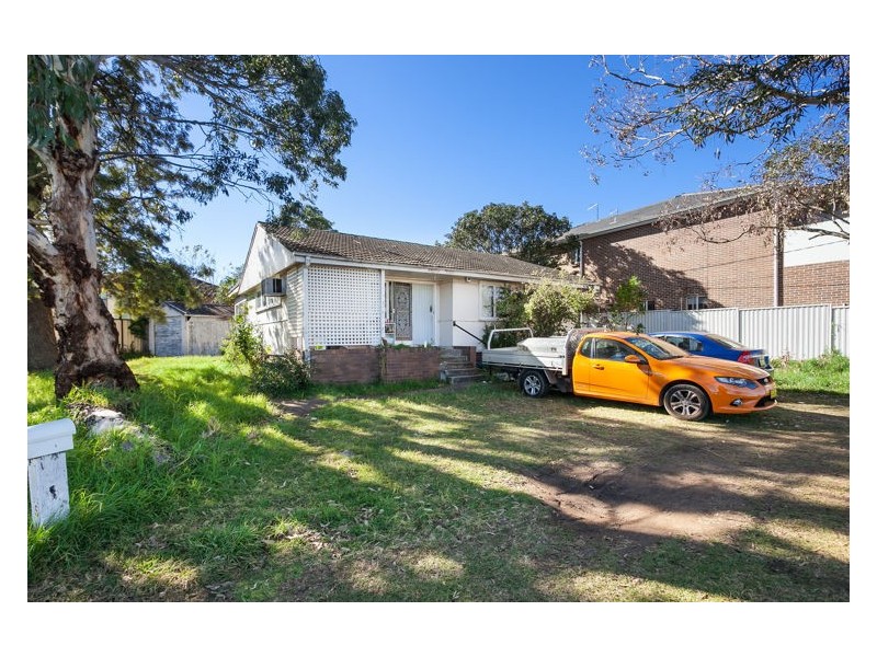 74 Bolton Street, Guildford NSW 2161