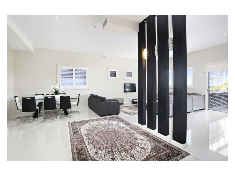 14 Dhinburri Way, Pemulwuy NSW 2145