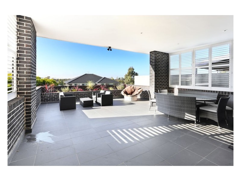 14 Dhinburri Way, Pemulwuy NSW 2145