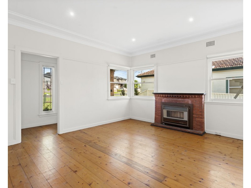 68 Chelmsford Road, South Wentworthville NSW 2145