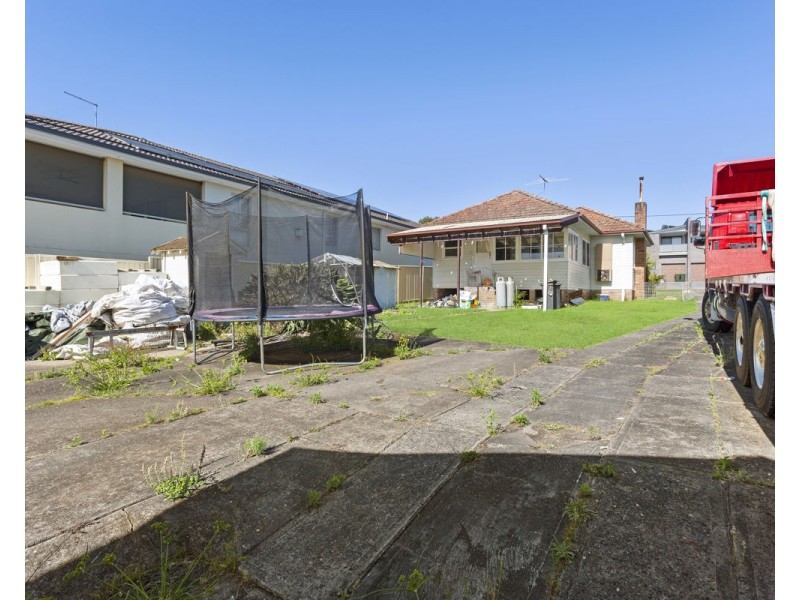 68 Chelmsford Road, South Wentworthville NSW 2145