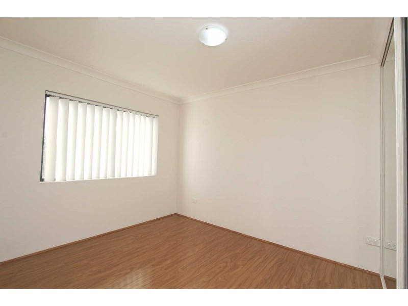 02/10 CALLIOPE STREET, Guildford NSW 2161