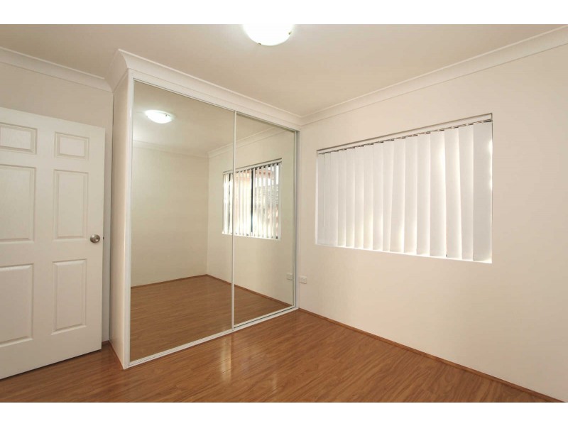 02/10 CALLIOPE STREET, Guildford NSW 2161