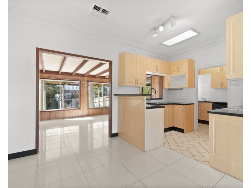 74 Runyon Avenue, Greystanes NSW 2145