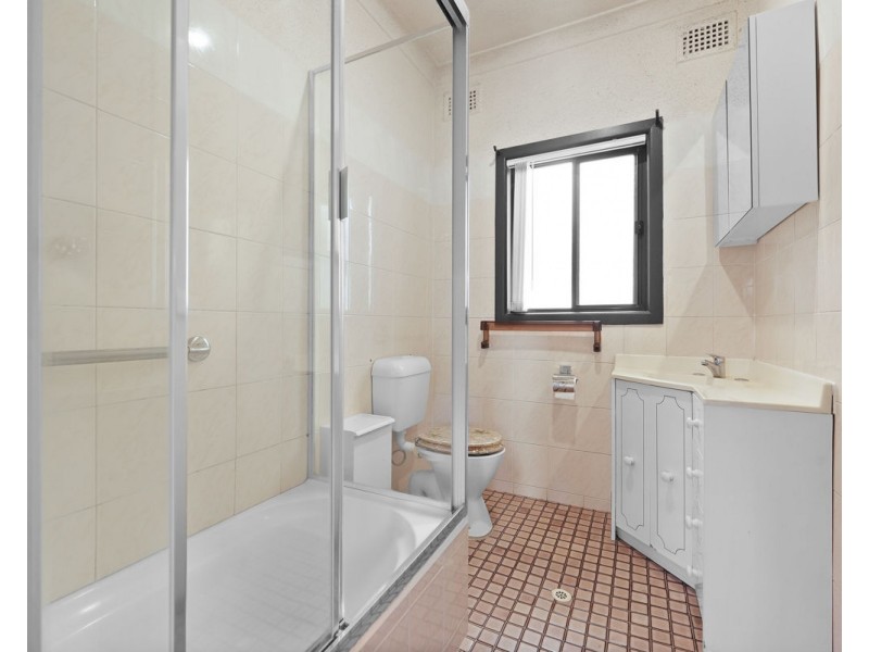 74 Runyon Avenue, Greystanes NSW 2145