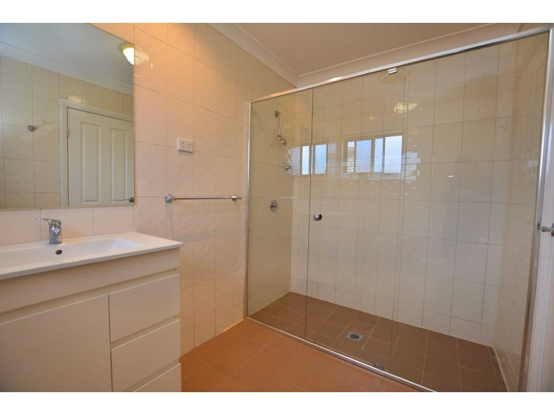 101 FULLAGAR RD, Wentworthville NSW 2145