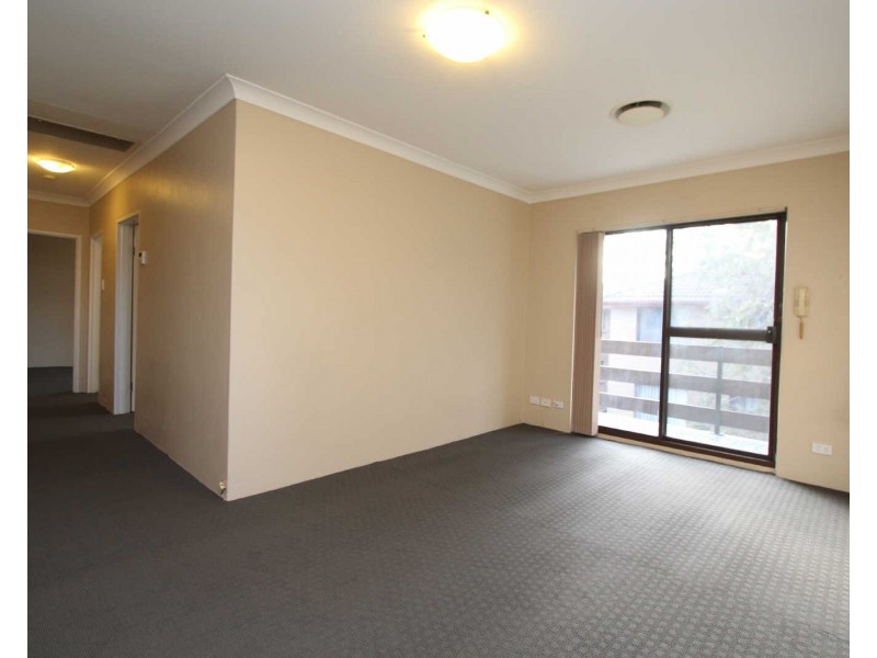 15/43 Sheffield Street, Merrylands NSW 2160