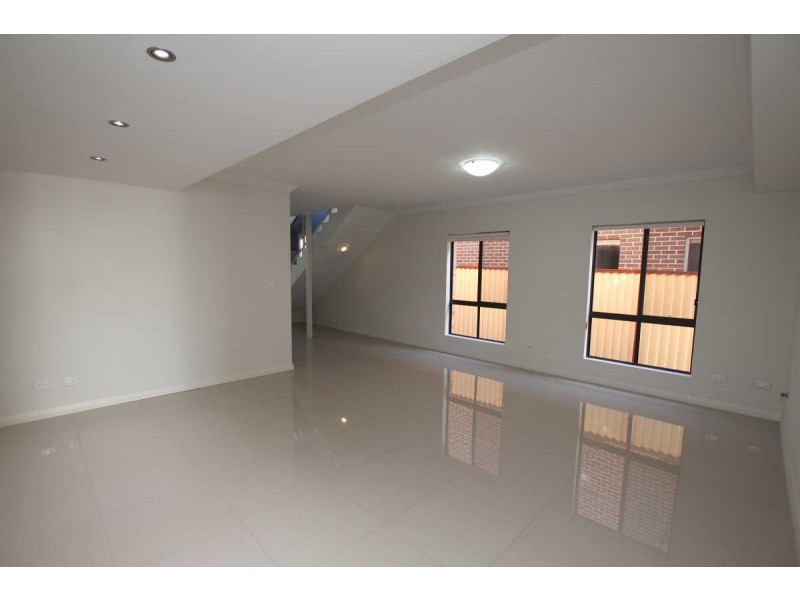 9A WYNYARD STREET, Guildford NSW 2161