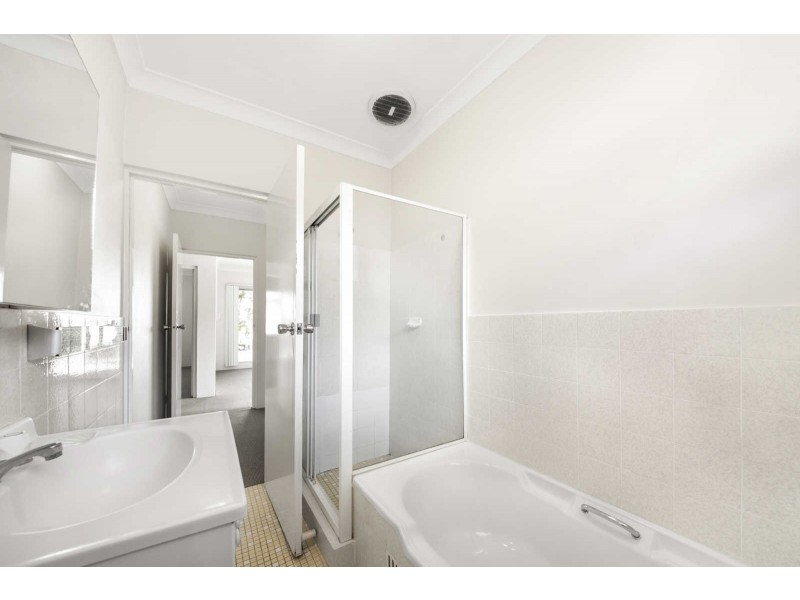 4/28 Myee Street, Merrylands NSW 2160