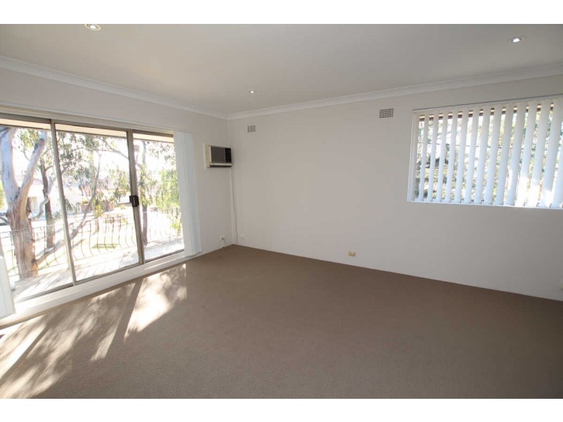 4/28 Myee Street, Merrylands NSW 2160