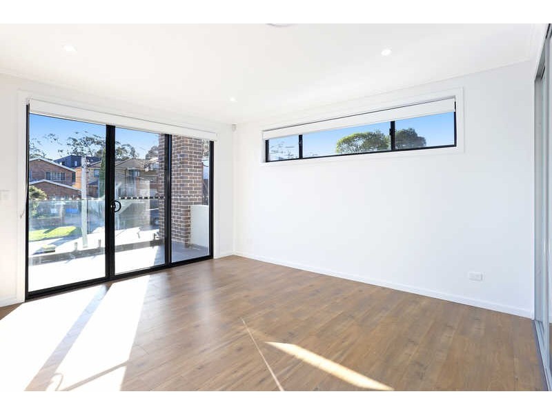 44 ROBERTSON STREET, Guildford West NSW 2161