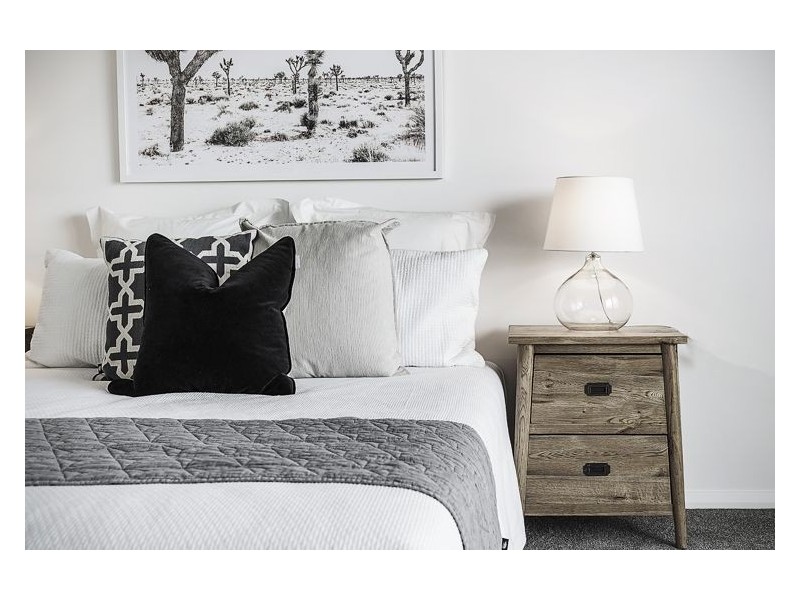 16A Glenn Avenue, Northmead NSW 2152