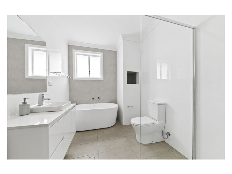 90a Centenary Road, South Wentworthville NSW 2145