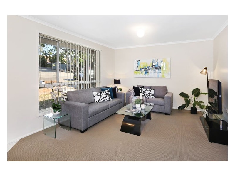 2/57 Oatlands Street, Wentworthville NSW 2145