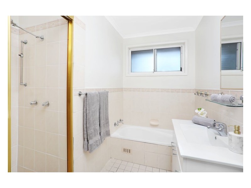 2/57 Oatlands Street, Wentworthville NSW 2145