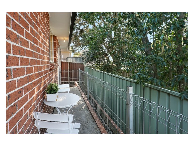 2/57 Oatlands Street, Wentworthville NSW 2145