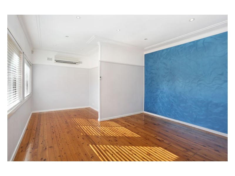 6 Brotherton Street, South Wentworthville NSW 2145