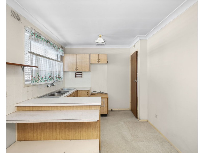 13 Beresford Road, Greystanes NSW 2145