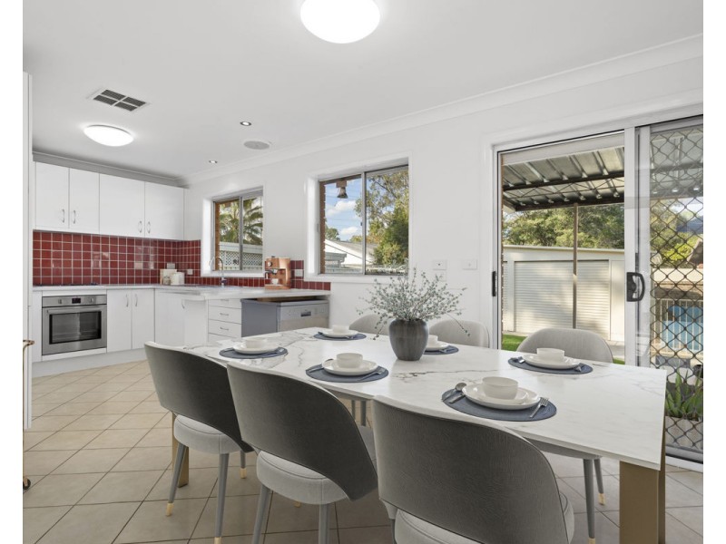 7 Fitzwilliam Road, Toongabbie NSW 2146