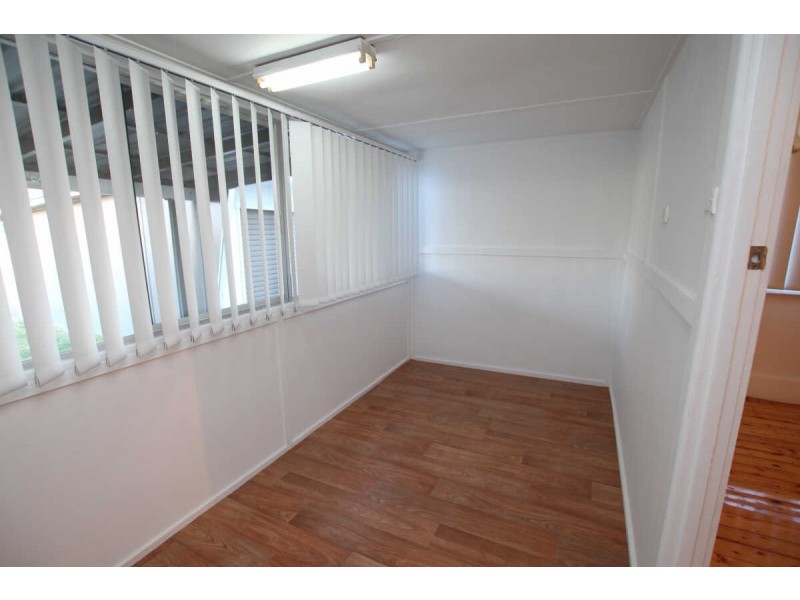 140 RAILWAY TERRACE, Merrylands NSW 2160