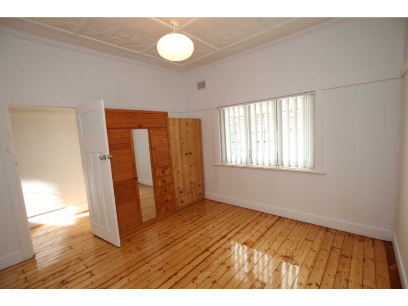 140 RAILWAY TERRACE, Merrylands NSW 2160