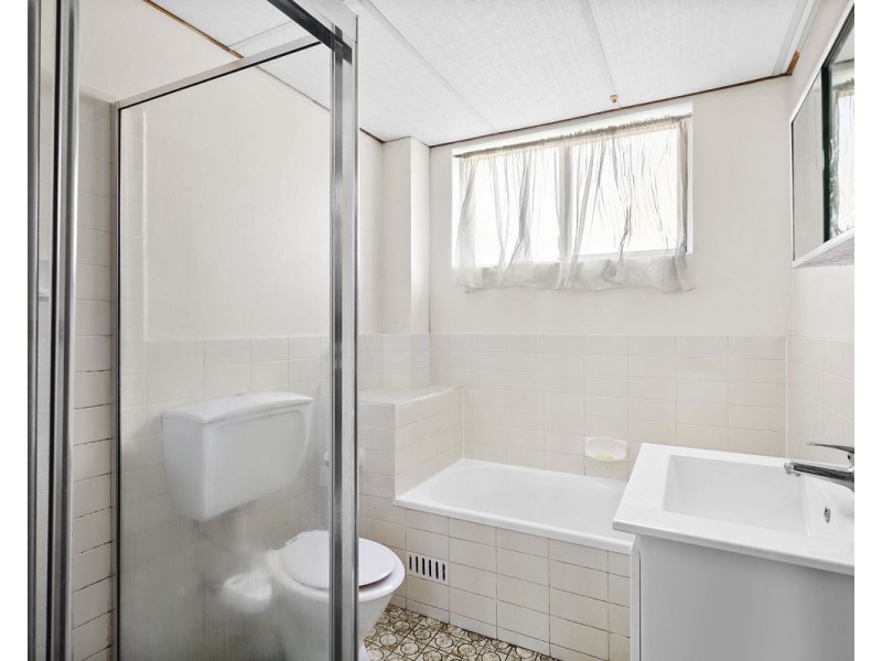 1/48-50 Sheffield Street, Merrylands NSW 2160