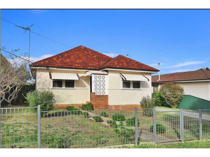 81 WHITAKER STREET, Guildford NSW 2161
