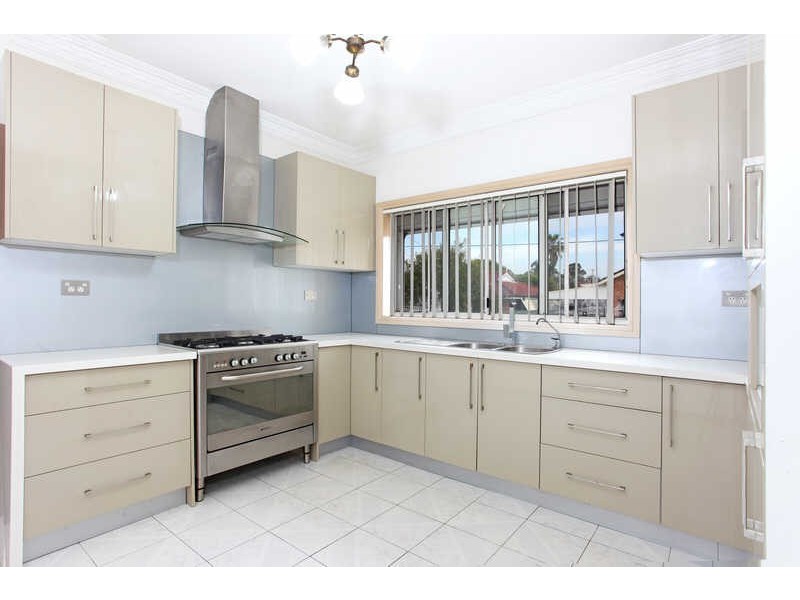 20 BLACKWOOD ROAD, Merrylands NSW 2160