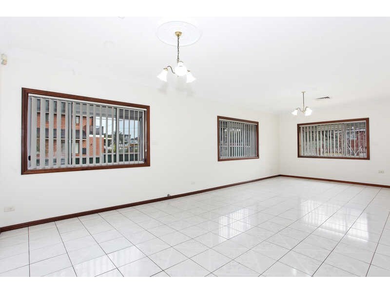 20 BLACKWOOD ROAD, Merrylands NSW 2160