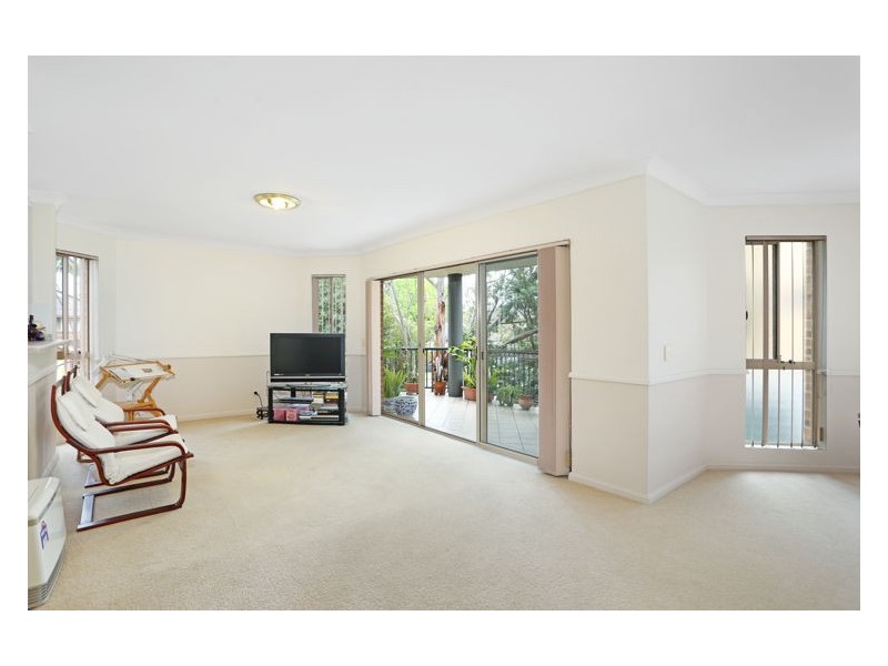 1/1-3 Windsor Road, Merrylands NSW 2160