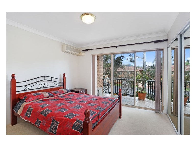 1/1-3 Windsor Road, Merrylands NSW 2160