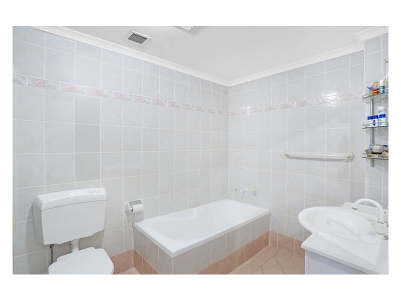 1/1-3 Windsor Road, Merrylands NSW 2160