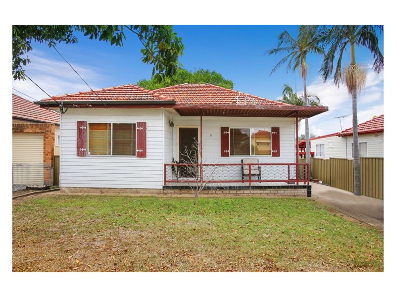 5 Chelsea Street, Merrylands NSW 2160