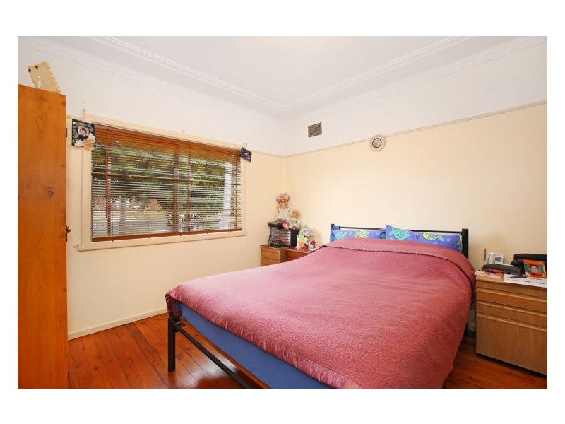 5 Chelsea Street, Merrylands NSW 2160