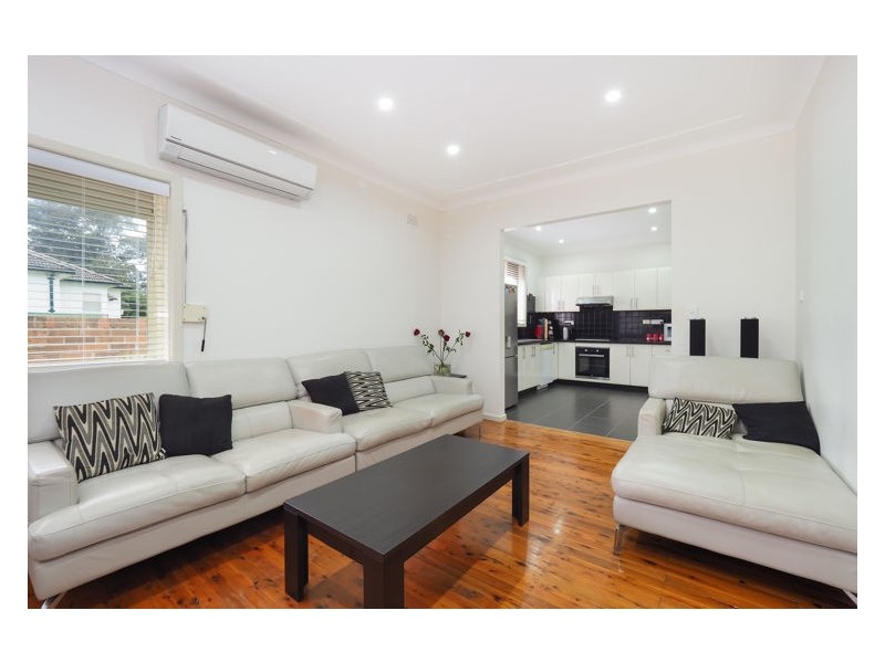 9 Lucy Street, Merrylands NSW 2160