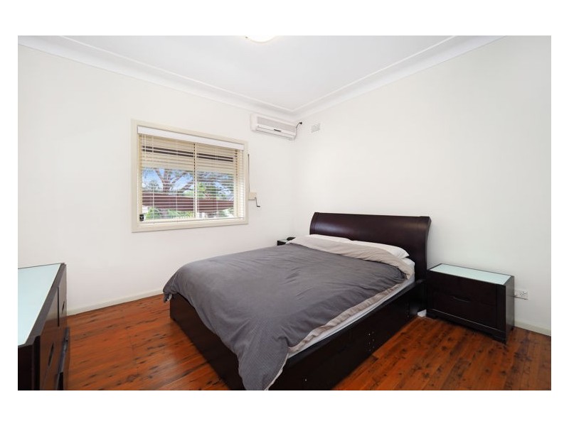 9 Lucy Street, Merrylands NSW 2160