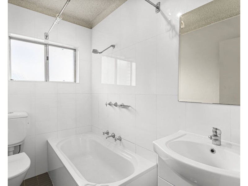 9/26-28 Oxford Street, Merrylands NSW 2160