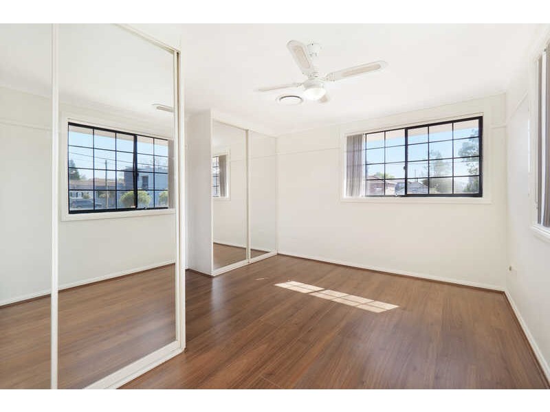 3/11-11A ELLIS STREET, Merrylands NSW 2160