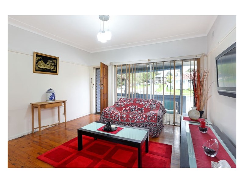 126 Jersey Road, Merrylands NSW 2160