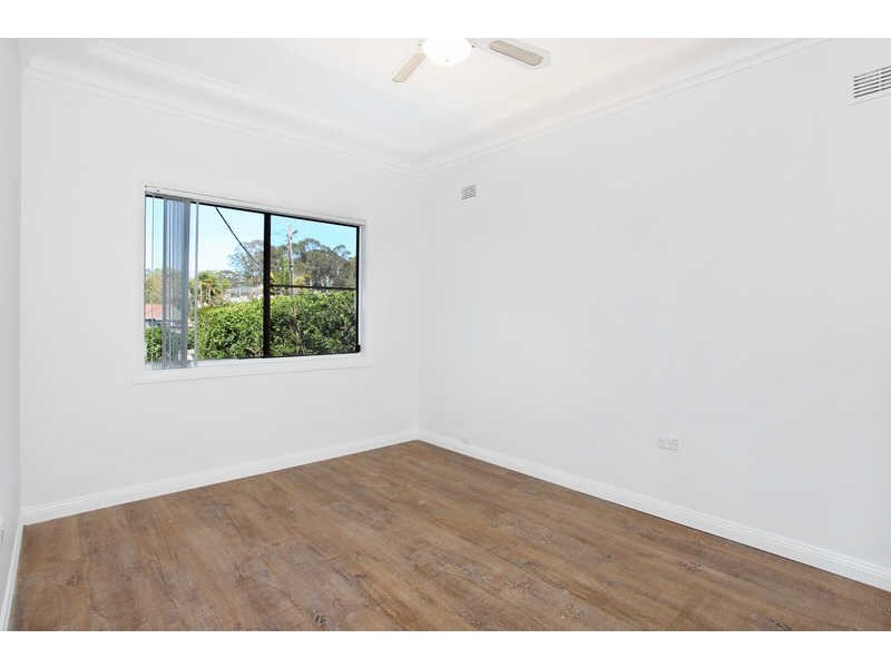 2 LENNOX STREET, Old Toongabbie NSW 2146