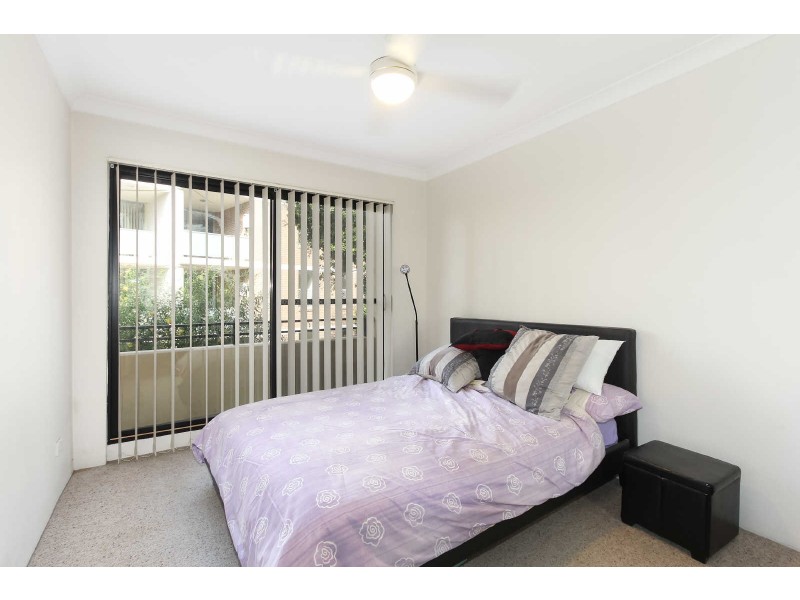 13/12 MURRAY STREET, Northmead NSW 2152