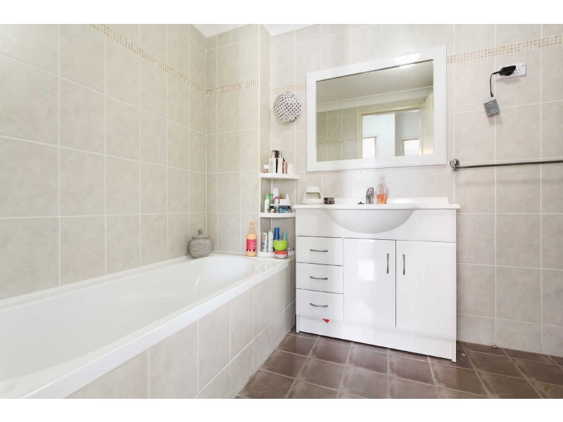 13/12 MURRAY STREET, Northmead NSW 2152