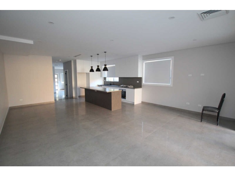 19A CHELMSFORD ROAD, South Wentworthville NSW 2145