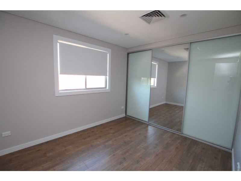 19A CHELMSFORD ROAD, South Wentworthville NSW 2145