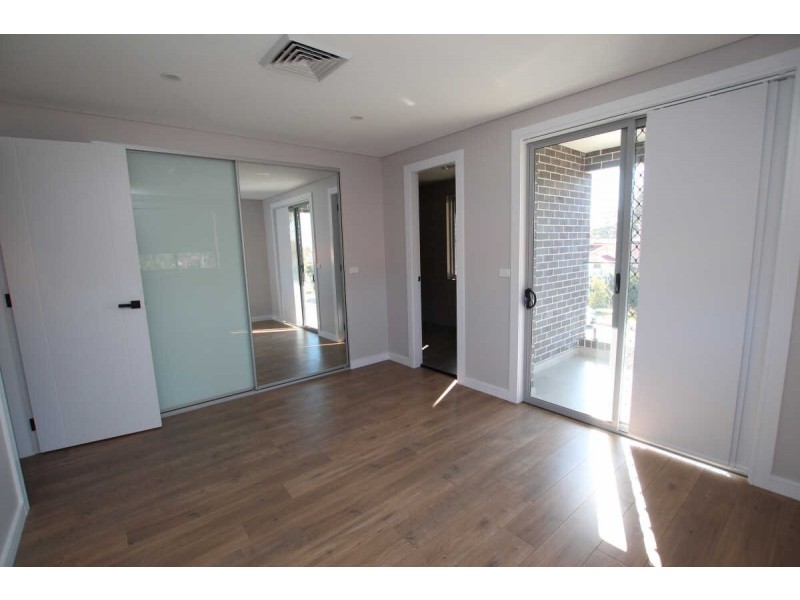 19A CHELMSFORD ROAD, South Wentworthville NSW 2145