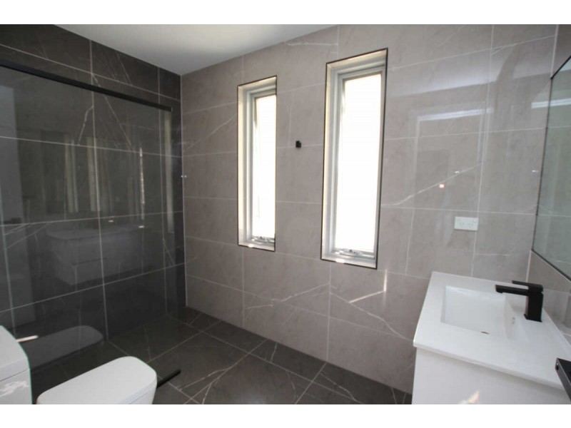 19A CHELMSFORD ROAD, South Wentworthville NSW 2145