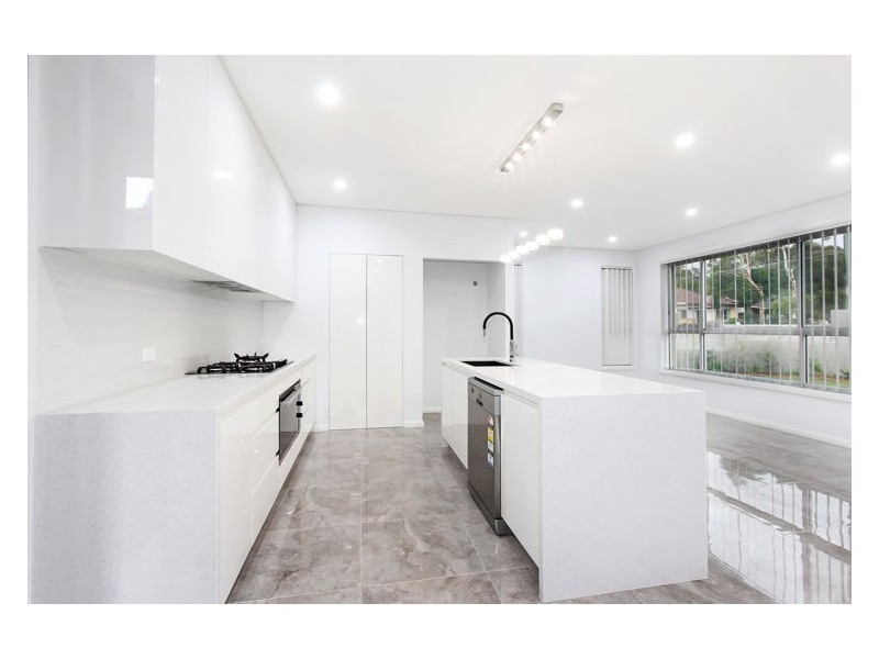 27 Albert Street, Guildford NSW 2161