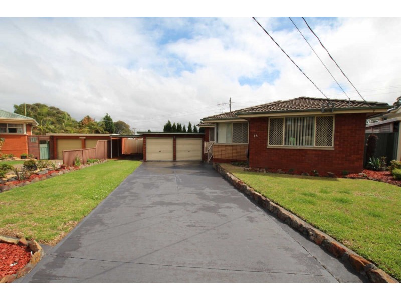 15 HAYWOOD PLACE, Greystanes NSW 2145