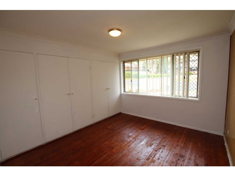 15 HAYWOOD PLACE, Greystanes NSW 2145